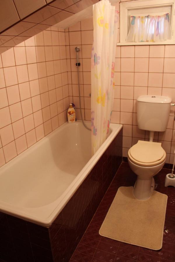 Studio Pleven Center Apartment Ngoại thất bức ảnh